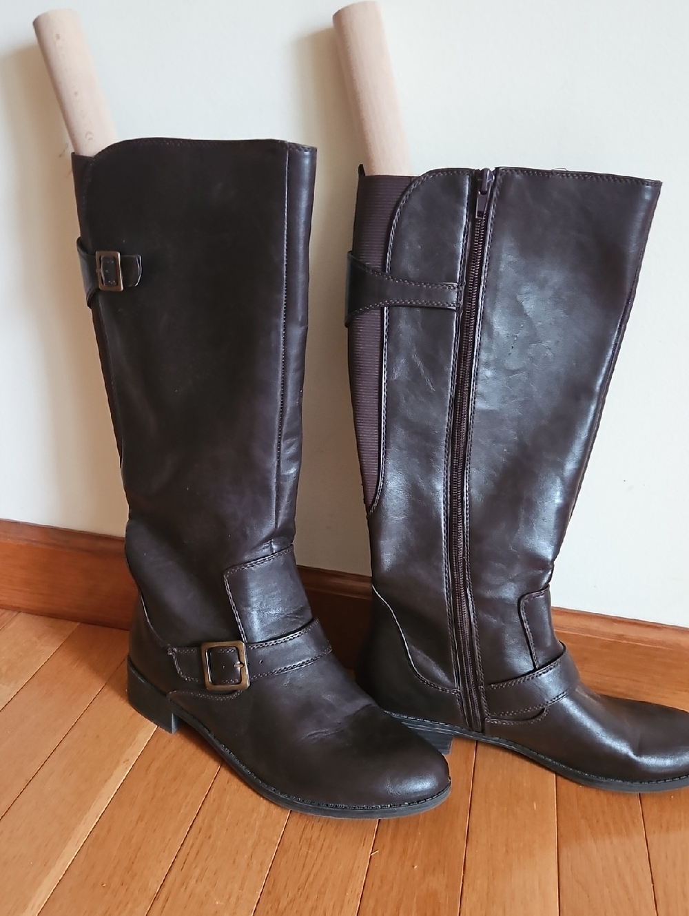 Lifestride Buckle Heeled Riding Boots in Dark Brown